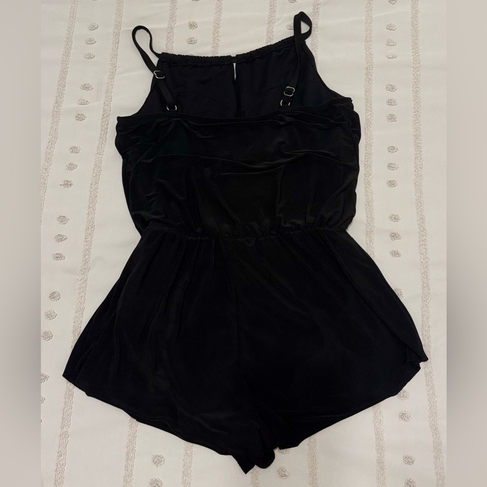 Aqua Green women’s Elegant Black swimsuit. - Picture 3 of 4